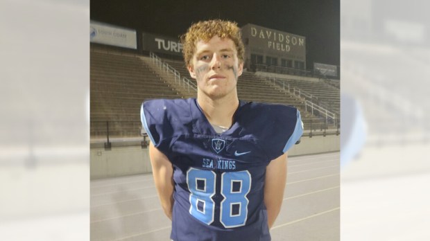 Corona del Mar tight end Breck Clemmer had eight receptions for 36 yards and a touchdown in a 40-21 victory over Paraclete in the CIF-SS playoffs Thursday, Nov. 2. (Photo by Lou Ponsi)