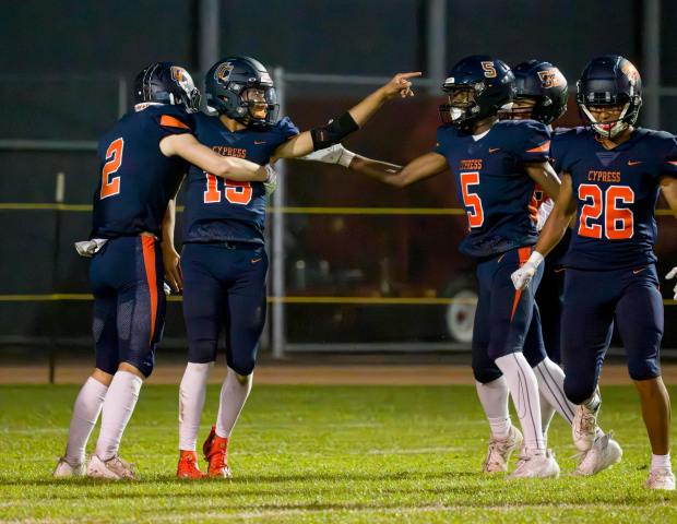 Aidan Houston (15) of Cypress celebrates after scoring against El Modena in a football game at Western High School in Anaheim on Thursday, August 31, 2023. (Photo by Leonard Ortiz, Orange County Register/SCNG)